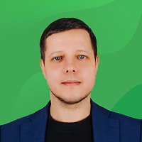 Денис Демяников